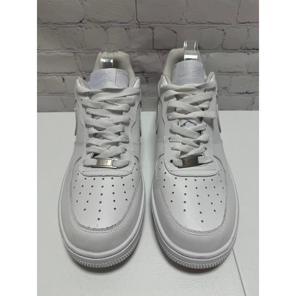Nike Air Force 1 Low Triple White Classic AF1- Fast Shipping - Picture 3 of 14